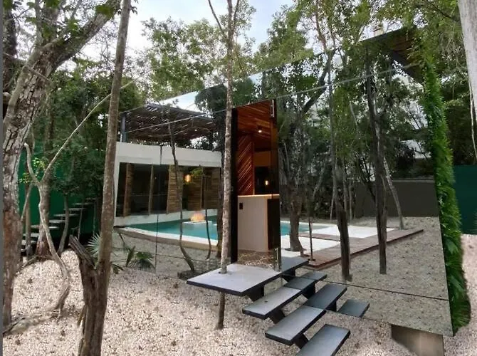Jungle Treehouse *
